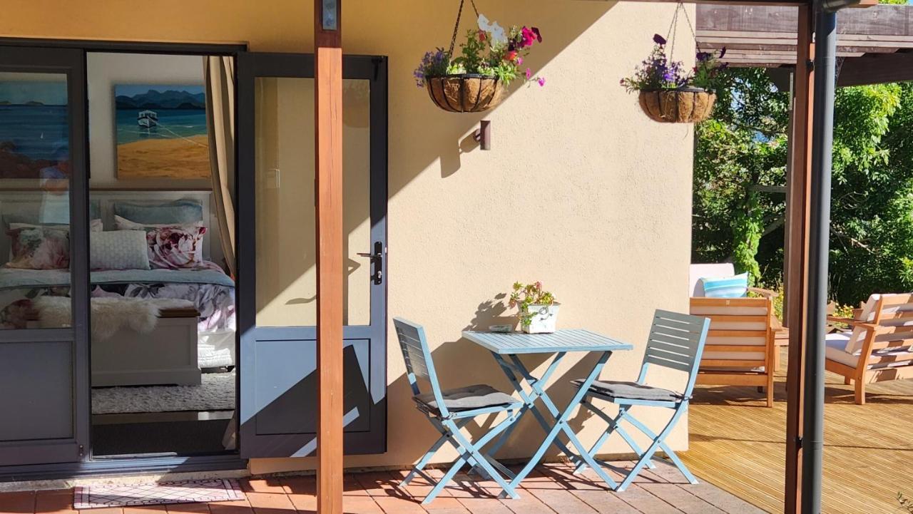 Hotel Boutique Art Retreat Upper Hutt Esterno foto