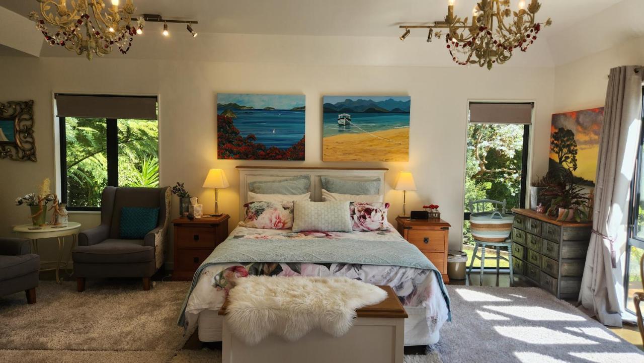 Hotel Boutique Art Retreat Upper Hutt Esterno foto