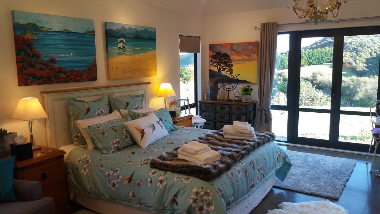 Hotel Boutique Art Retreat Upper Hutt Esterno foto
